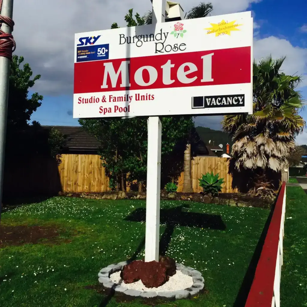 Burgundy Rose Motel 1024x1024