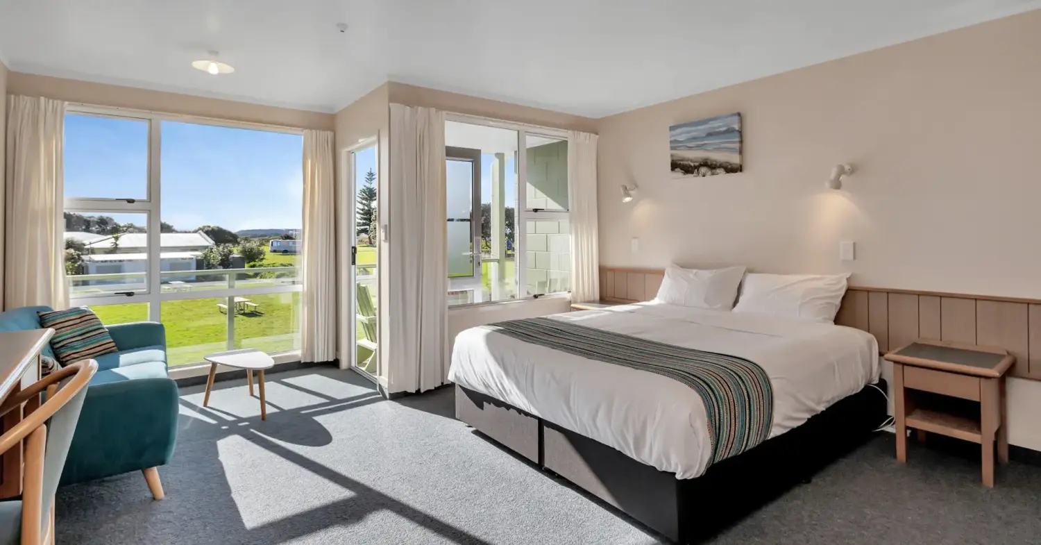 Ruakaka Beach Front Motel 2 1500x785