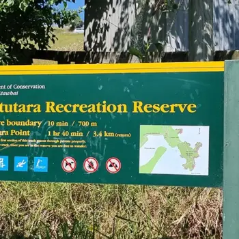 DOC Sign for Motutura Farm walking track