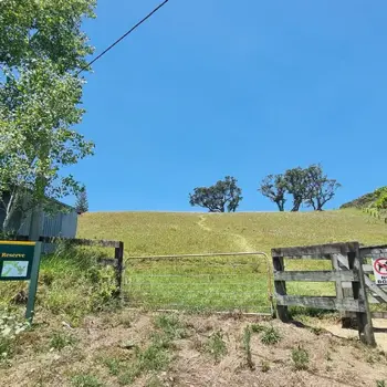 The start of Motutara Recreation reserve Track at the end of Whananaki North Road